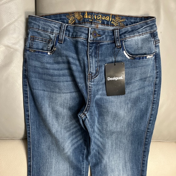 NWT - Desigual Women’s Mini Flare Sequin Jeans - EU Size 28 / US Size 4 - Picture 4 of 11